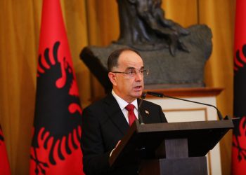 Begaj me trupin diplomatik: Anëtarësimi në BE, çështje e interesit kombëtar