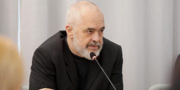 Qeveria Rama në Shëngjin, fokusi i mbledhjes në ditën e dytë