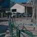 U lënduan nga rënia e skelës/ Spitali i Traumës: Njëri prej kalimtarëve në gjendje të rëndë
