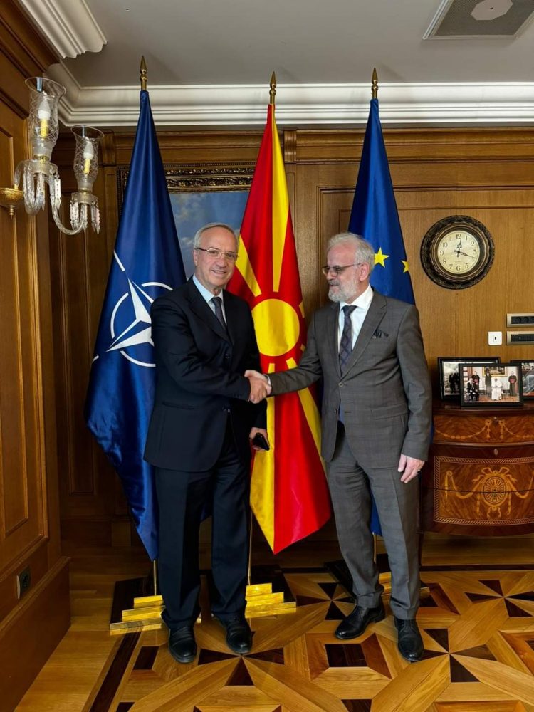 Kryeministri shqiptar në Maqedoninë e Veriut merr këshilltarin e parë nga Tirana