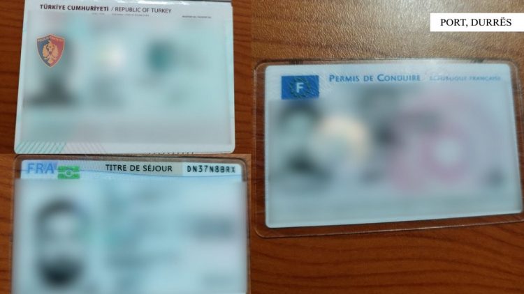 Tentoi të kalojë kufirin me dokumente false, arrestohet turku në Portin e Durrësit