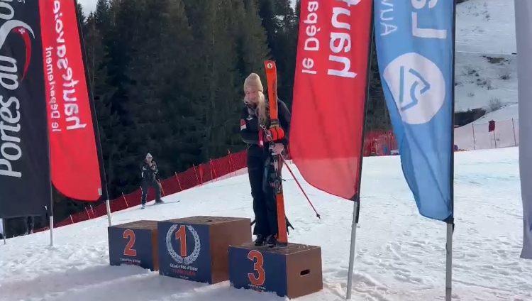 Lara Colturi merr bronz në Botëror