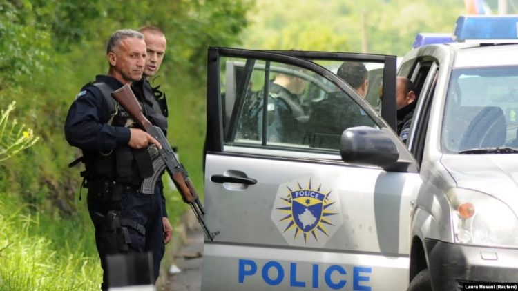 Policia zbulon një laborator droge në Leposaviq, arreston një person