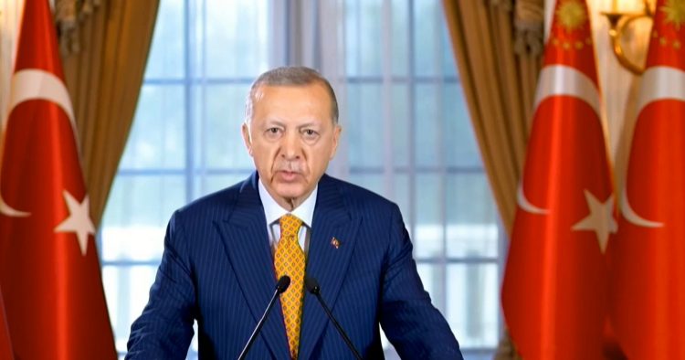 Erdogan mesazh për Samitin e Ukrainës në Tiranë: Gati të rikthejmë palët në tryezën e negociatave 