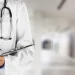 Kryenin shërbime kardiologjike në klinikën e paregjistruar, procedohet mjeku dhe infermieri