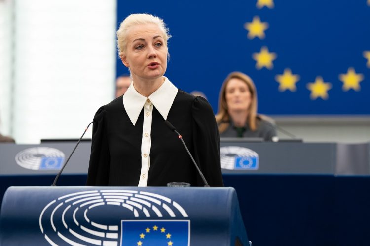 “Putin nuk mposhtet me sanksione e rezoluta”