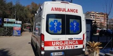 EMRI/ Shpërthimi në Lushnjë, plagoset deputeti