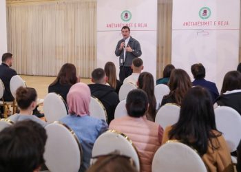 Veliaj: Keqardhje që kundërshtarët tanë janë katandisur në vetëm një dritare