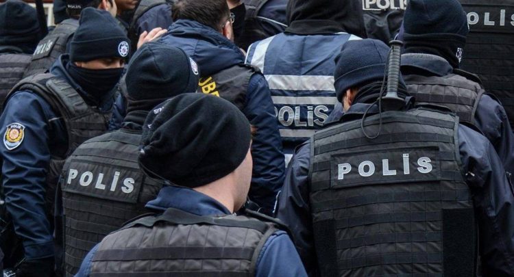 Turqi/ Po planifikonin sulme terroriste, arrestohen 33 persona që kishin lidhje me ISIS-in