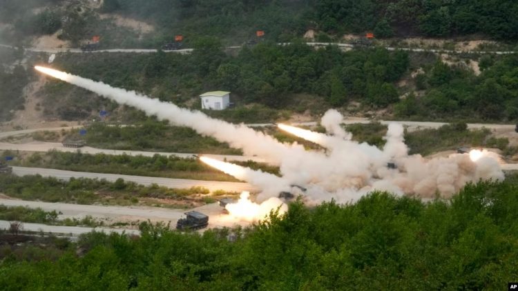 SHBA-ja dhe Koreja e Jugut nisin stërvitje të mëdha ushtarake