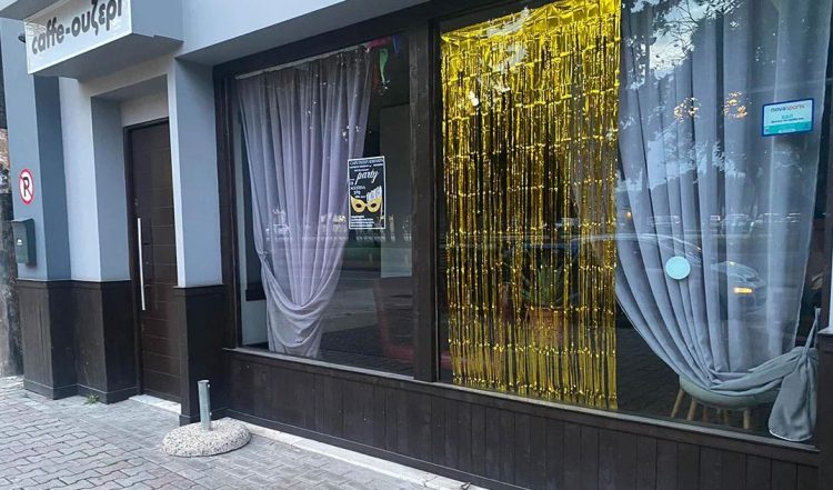 Klienti plagos me thikë në bark kuzhinierin shqiptar në Selanik