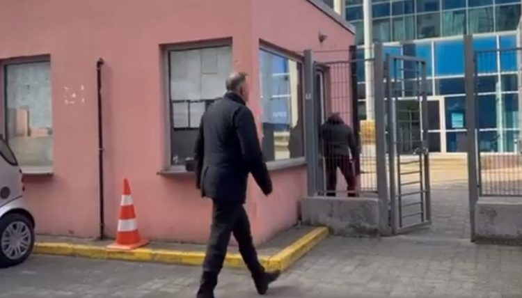 Hetimet për “sterilizimin” përfunduan, Beqaj paraqitet në SPAK për t’i komunikuar akuzën