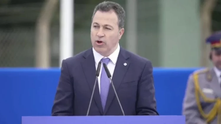 “Gjithçka mund të pritet dhe nga fronti i lindjes!”-Peleshi nga hapja e bazës ajrore në Kuçovë: Duhet të jemi të përgatitur