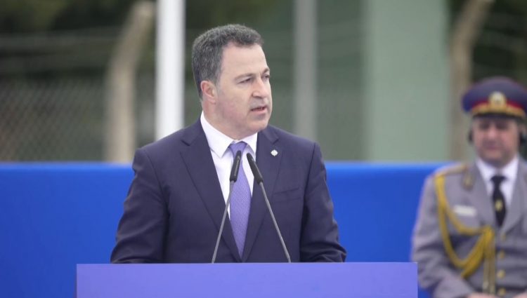 Hapja e bazës ajrore të Kuçovës/Ministri i Mbrojtjes: Një prej investimeve më madhore të NATO-s në Shqipëri