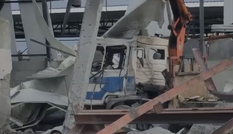 Shpërthimi i fortë me dy të vdekur në Lushnjë, hetuesit ngrenë një pistë të re hetimi