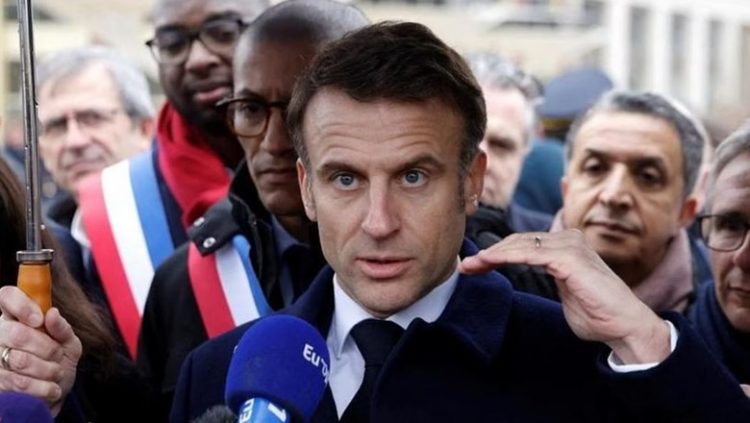 Macron i quan “qesharake” pretendimet se Franca ka qenë e përfshirë në sulmin e Moskës