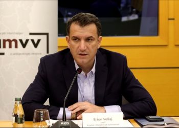 Mblidhet Këshilli Konsultativ, Veliaj: Lehtësim i lejeve për shtëpitë në fshat dhe agroturizmat, jo vonesa për veprat publike