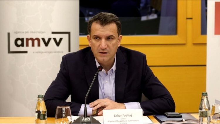 Mblidhet Këshilli Konsultativ, Veliaj: Lehtësim i lejeve për shtëpitë në fshat dhe agroturizmat, jo vonesa për veprat publike