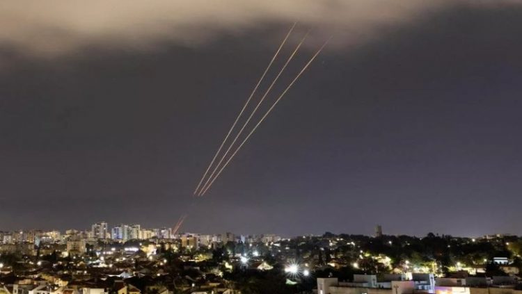 Sulmi iranian zgjati 5 orë, sa dronë dhe raketa u rrëzuan nga Izraeli dhe partnerët