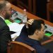 Basha nuk do që Bardhi t’i ulet afër në Parlament