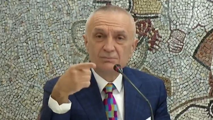 “Partitë politike nuk mund të jenë biznes familjar”, Meta hap google dhe i shpjegon Monikës “nepotizmin”
