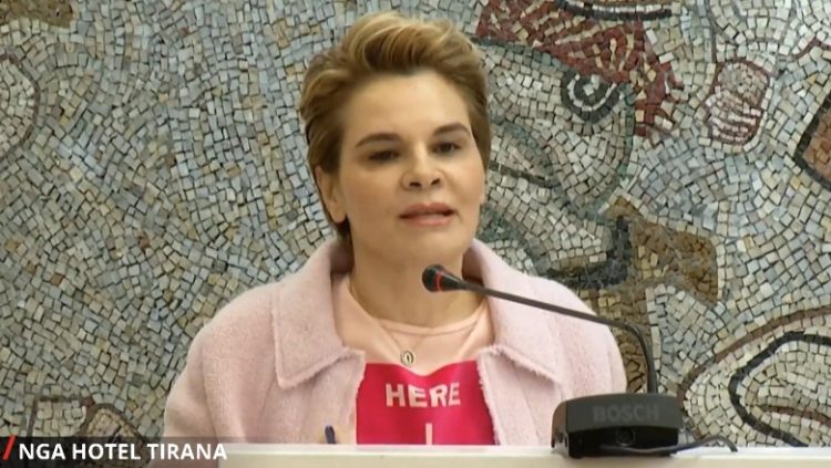 “Jam fajtore për djegien e mandateve”, Kryemadhi: Më kërkohet ‘vrasja politike’ e Bashës, por s’e konsideroj