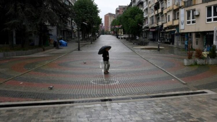 Serbët bojkotojnë referendumin, shqiptarët mbeten në krye të komunave me shumicë serbe në veri të Kosovës