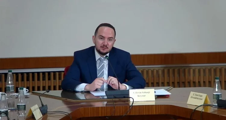 Socialistët u larguan dhe nuk u kthyen më në Komisionin e TIMS/ Salianji: Të frikësuar, do kthehen me një këmbë