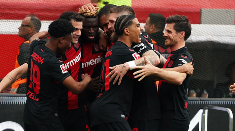 Leverkusen shpallet kampione e “Bundesligës” për herë të parë, supergoli i Granit Xhakës vulos fitoren 