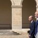 Francë/ Kryeministri Edi Rama pritet me nderime ushtarake në Paris
