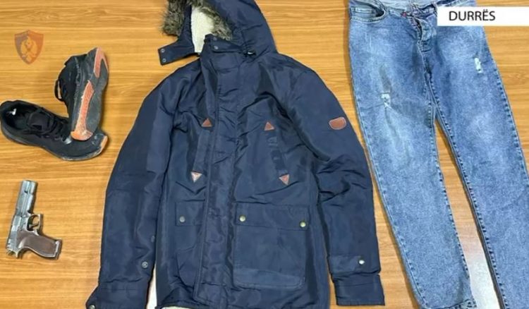 Tentoi të vidhte exchange në Durrës me pistoletë lodër, arrestohet 30-vjeçari