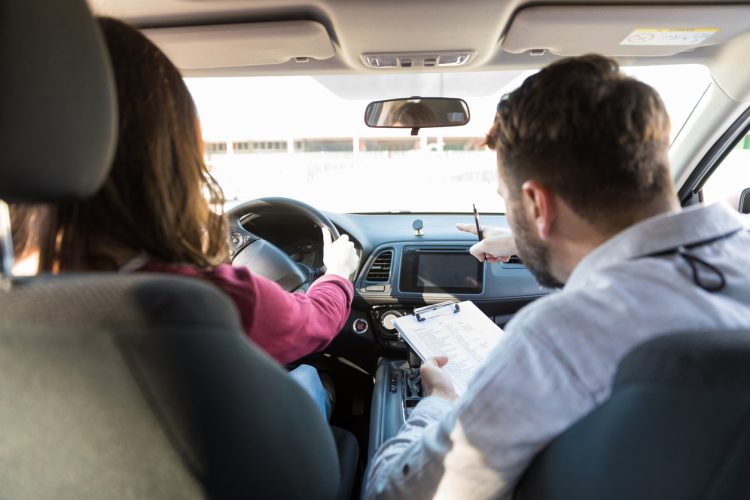 Autoriteti i Konkurrencës mbyll monitorimin e tregut të autoshkollave, nuk ka rritje të bashkërenduar çmimesh
