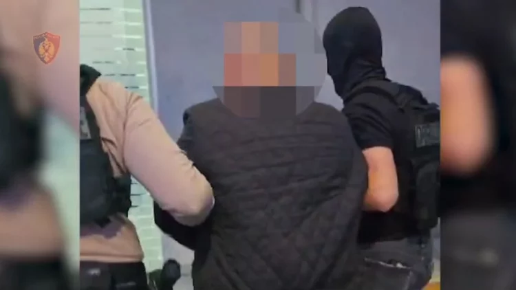 Aksioni në Kadastër me urdhër të SPAK/ Ekzekutohet masa e dhënë për 4 personat, zbulohen akuzat