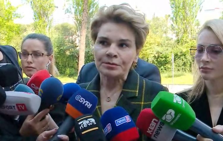 A do krijojë fraksion të ri brenda PL? Kryemadhi: Jam gladiatore me taka, nuk besoj tek fraksionet