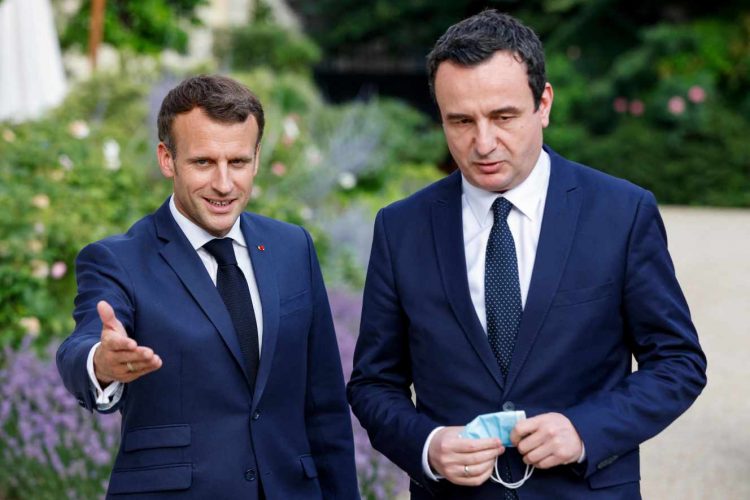 Procesi i anëtarësimit të Kosovës në KiE, presidenti Macron telefonon Kurtin