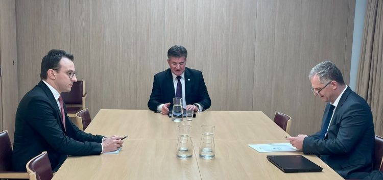 Mbahet të enjten në Bruksel takimi i radhës për çështjen e Dinarit Serb