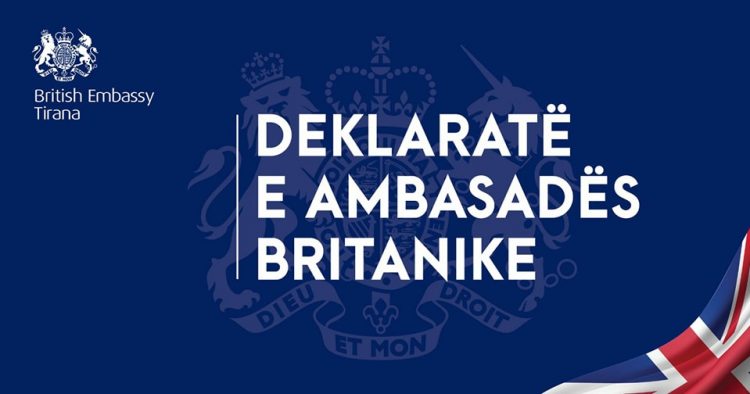 Protesta e dhunshme para Bashkisë Tiranë/Ambasada Britanike: Përdorimi i molotovit s’kanë vend në demokraci 