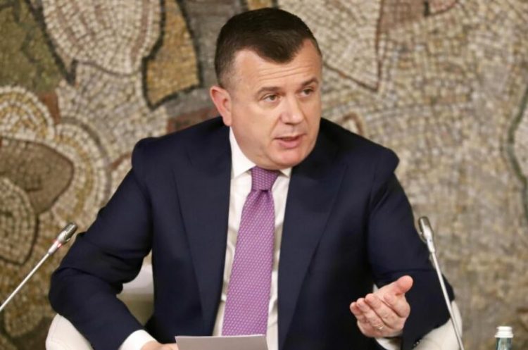 Lufta kundër trafikimit të qenieve njerëzore/Balla: U godit një rrjet i madh, vëmendje e posaçme fëmijëve të pashoqëruar 