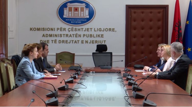 Nga ndryshimi i sistemit, koalicioneve dhe vota e emigrantëve/Grupi i Dialogut miraton planin e punës për Reformën Zgjedhore 