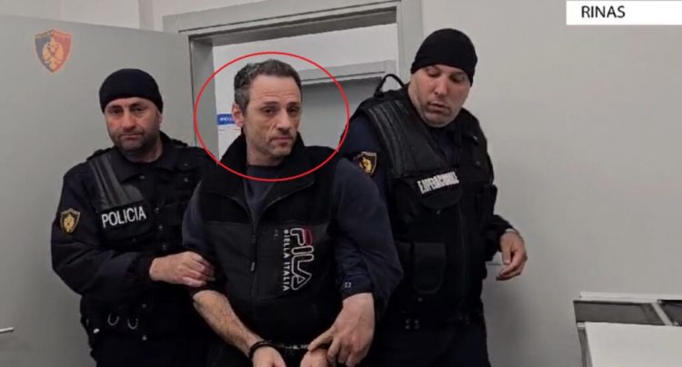 Gjatë mesnatës u ekstradua nga Koreja e Jugut, policia informacion për vrasësin me dy emra (Video) 