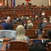 Kuvendi miraton rendin e ditës, opozita bashkon votat me maxhorancën