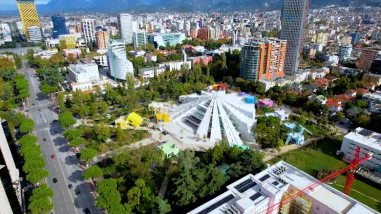 INSTAT: Në Shkurt 23.7% më shumë vizitorë
