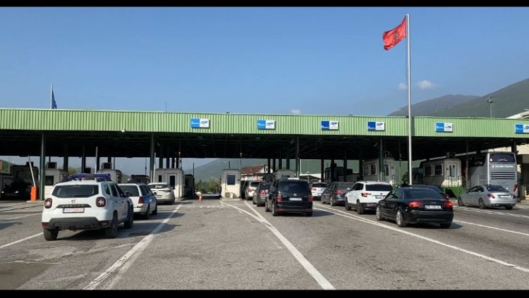 Në kërkim ndërkombëtar për prodhim dhe shitje droge, serbi arrestohet në Morinë