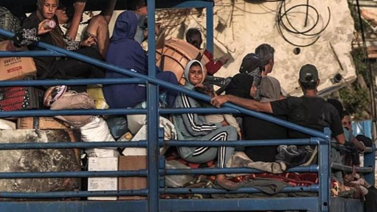 VIDEO/ Rreth 300 mijë palestinezë braktisin shtëpitë e tyre në Rafah