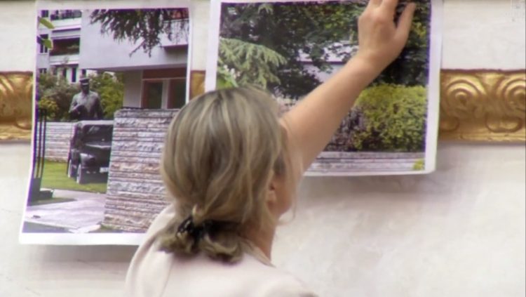 Deputetja e PD vendos fotot e Stalinit dhe Leninit në sallën e Kuvendit: Ish- të përndjekurve u kemi lidhur duart