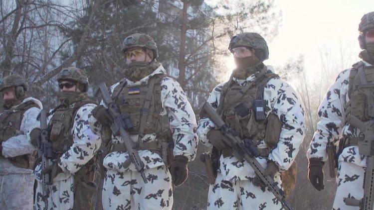 Ukraina pajiset me “Patriot”, SHBA miraton 400 milion dollarë ndihma ushtarake