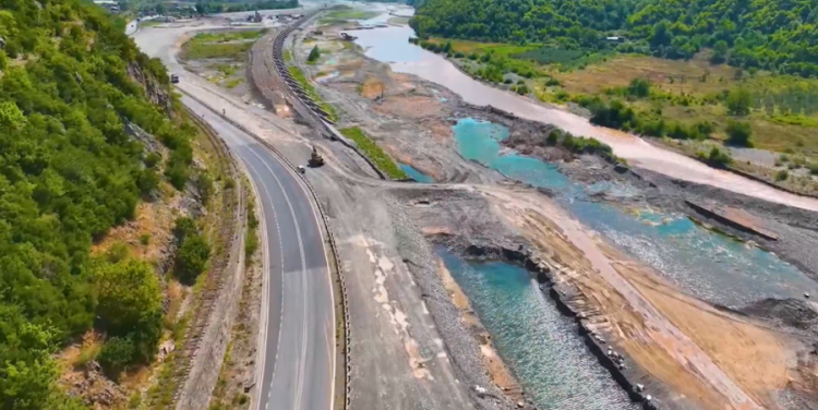 Bllokohet aksi Elbasan – Qafë-Thanë, ARRSH publikon hartën: Si do të devijohet qarkullimi