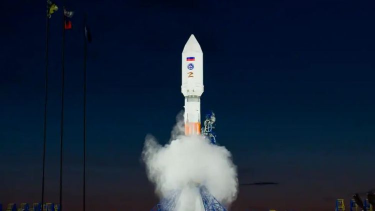 Dërgimi i satelitit rus pranë orbitës së Tokës, analistët për VOA: Shqetësime te ligjvënësit amerikanë për një konflikt në hapësirë