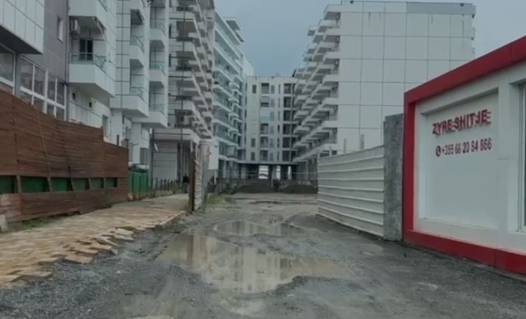 Ra nga lartësia e pallatit që po ndërtohej, humb jetën punëtori në Shëngjin