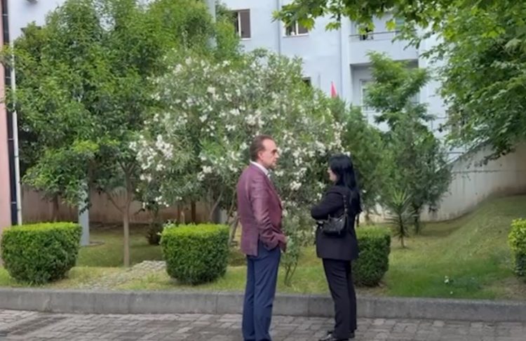 Deputeti Luan Baçi paraqitet në Prokurorinë e Posaçme